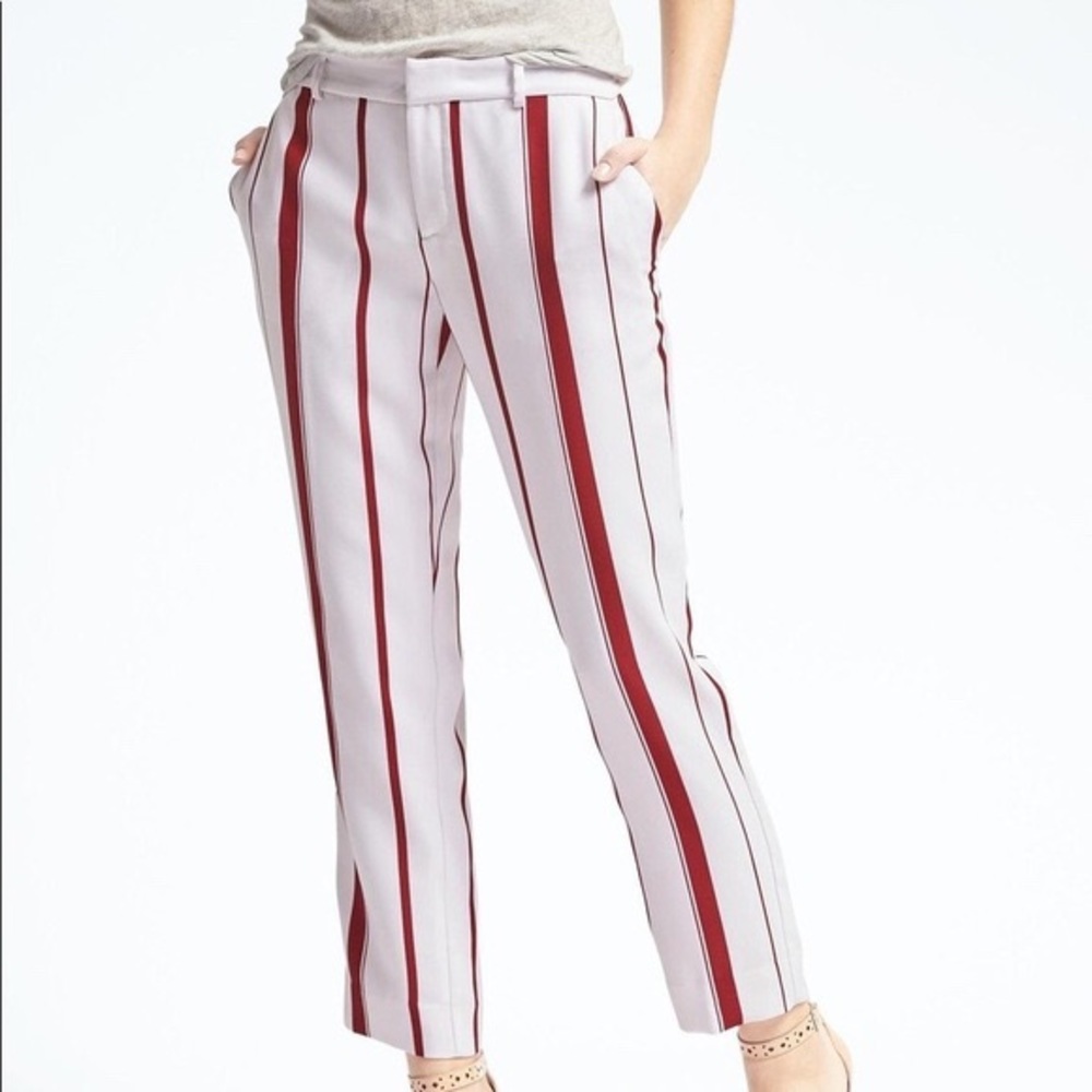 Banana Republic White Crepe Trousers with Red Vertical Stripes